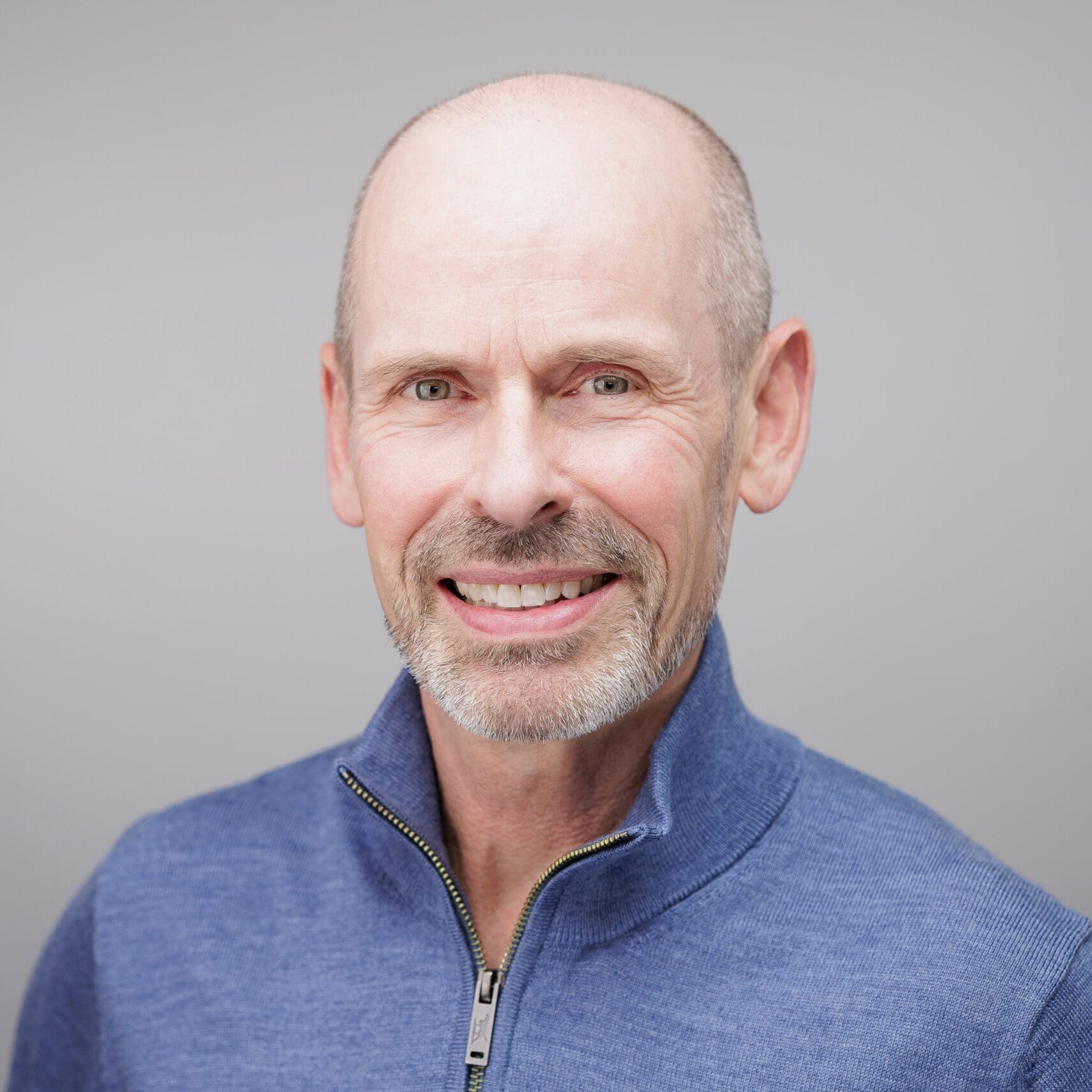 headshot of John Greengo